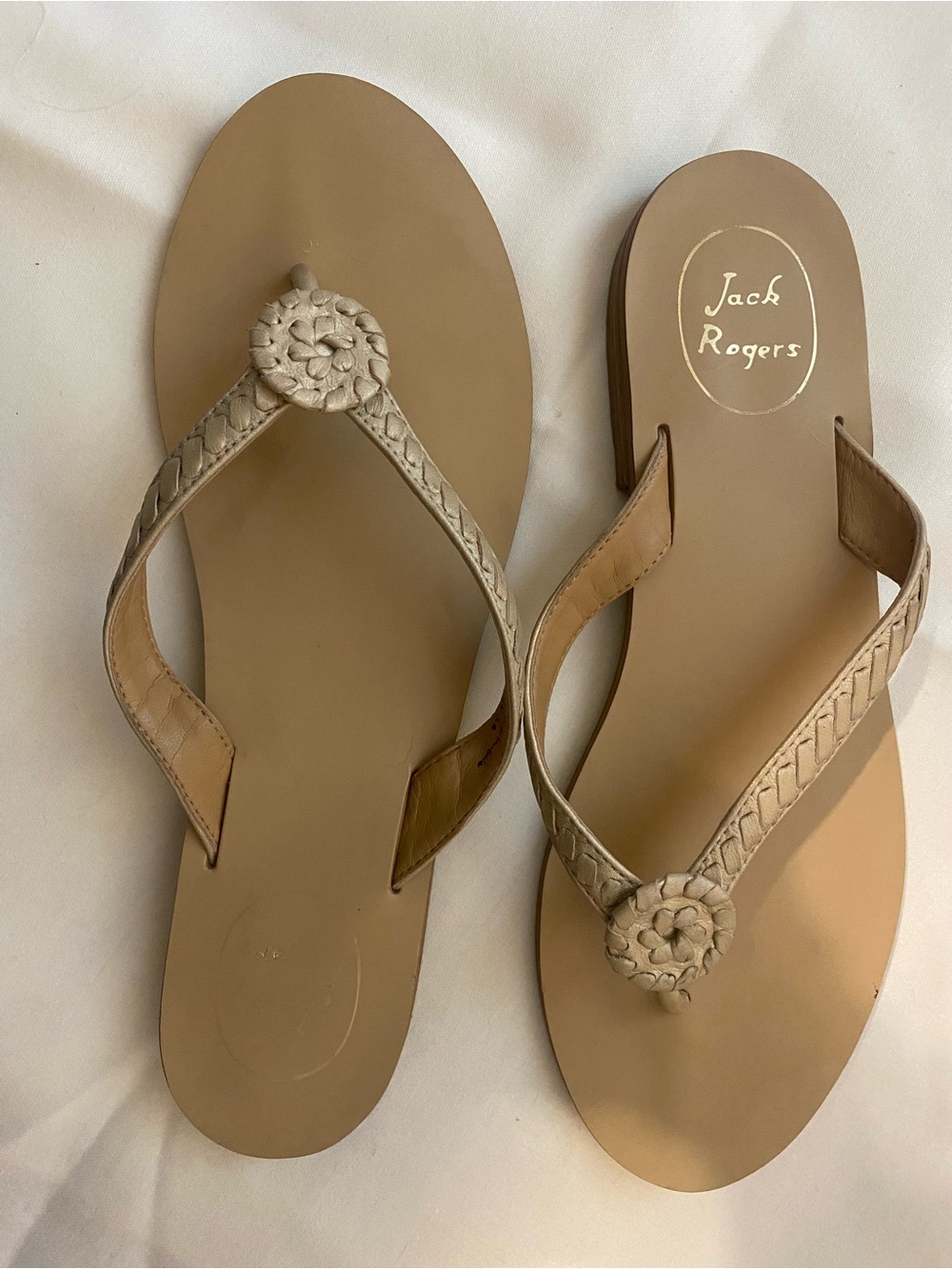 Jack Rogers Neutral Tan Braided Flower Thong Sandals